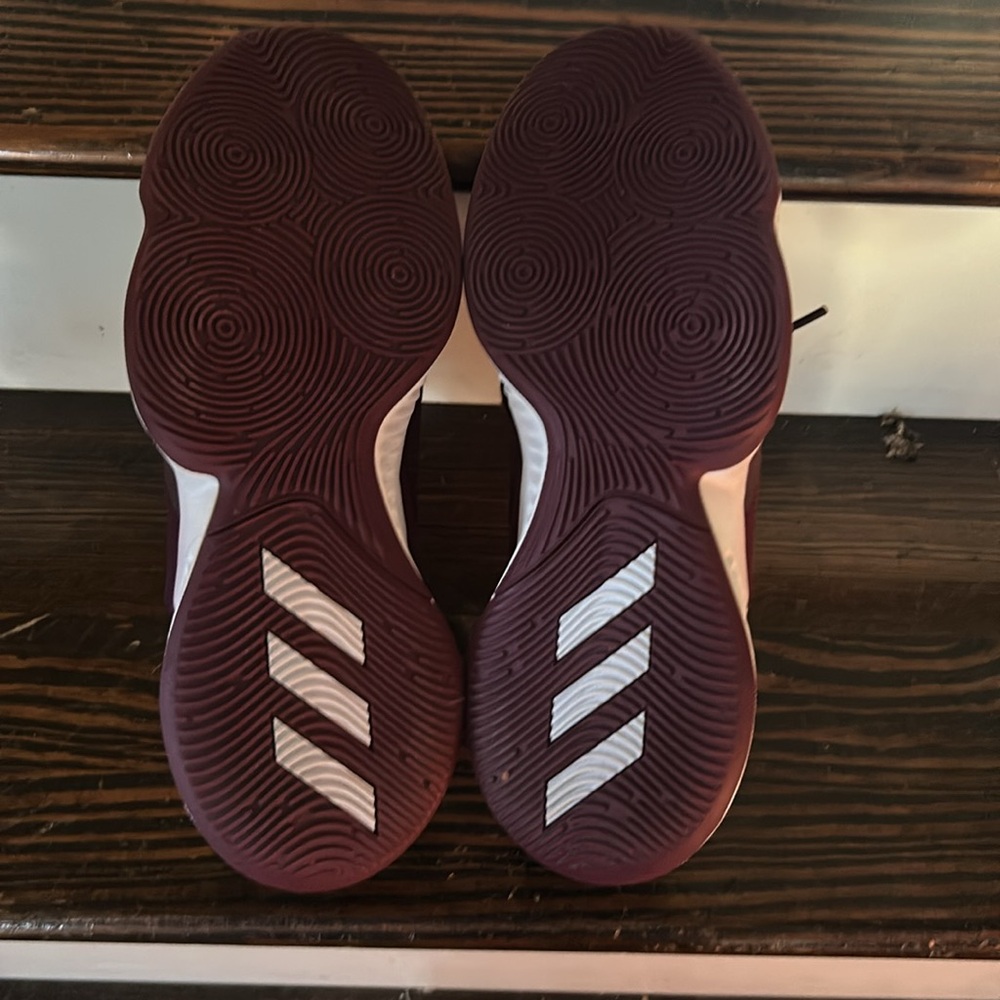 Adidas bounce shoes - Picture 4 of 4